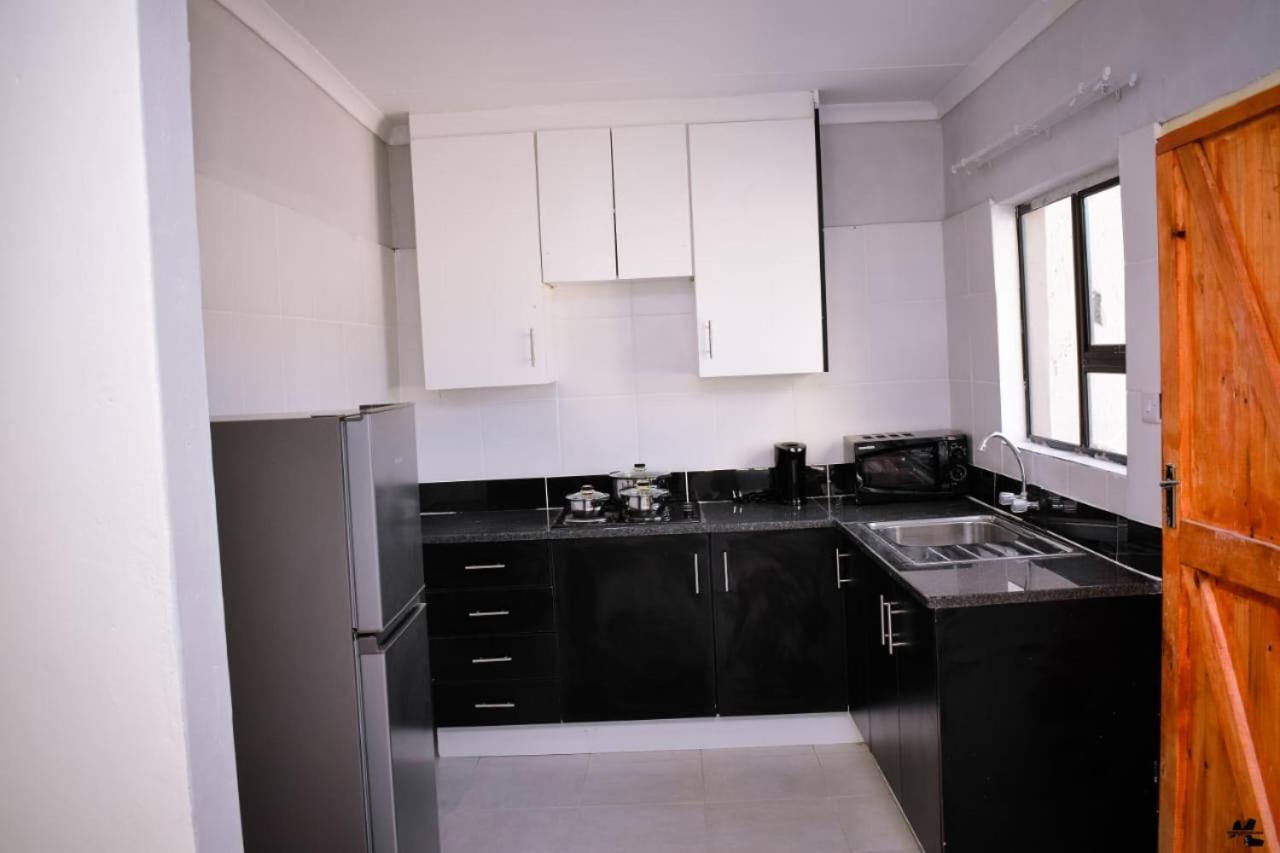 Nexovant Furnished Apartments Маун Экстерьер фото